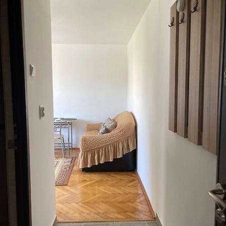 Apartment Victoria Gherla Exterior photo